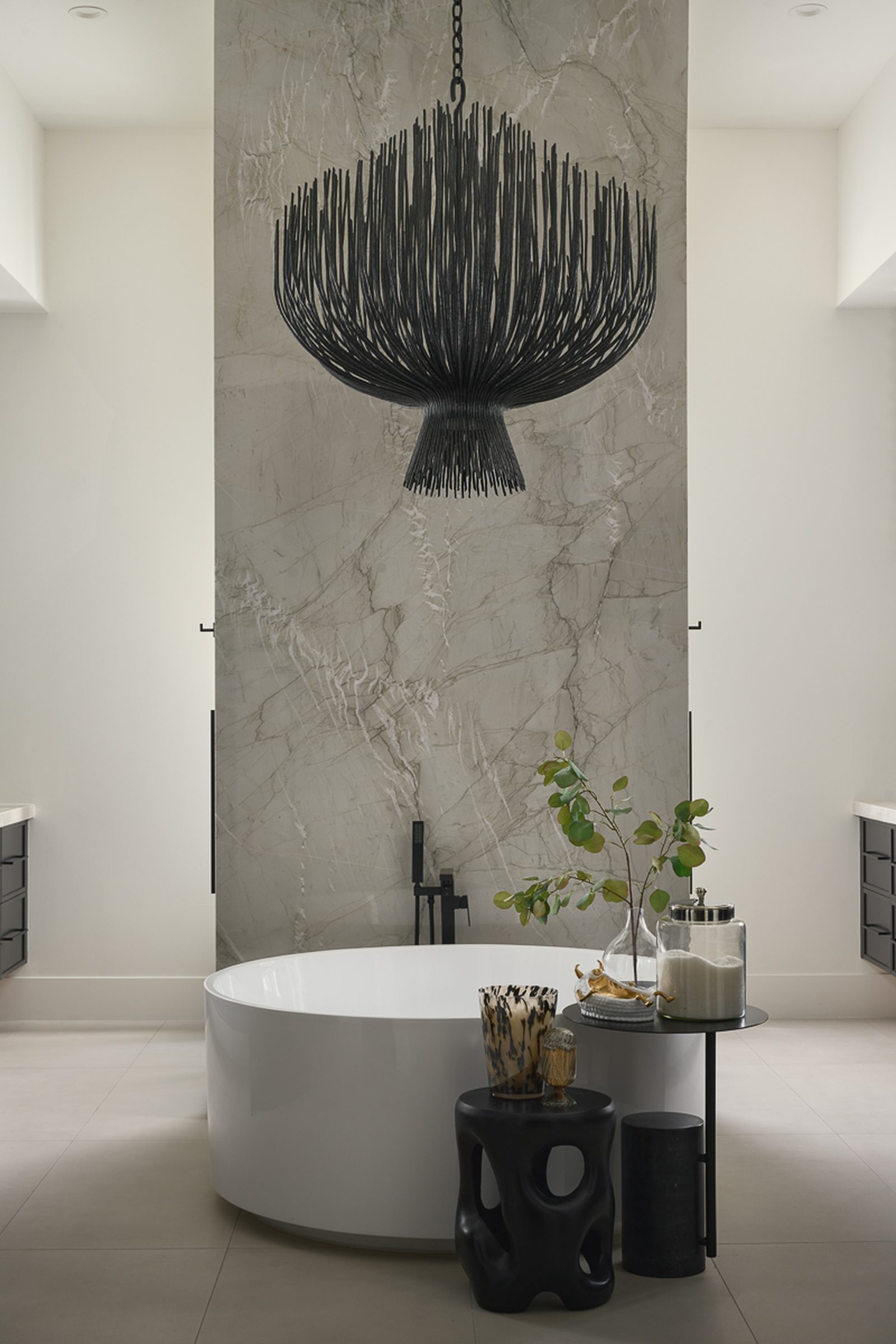 Badass — interior view 31