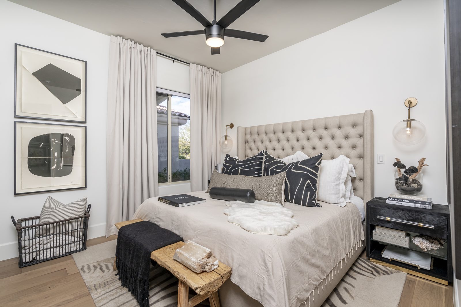 North Scottsdale — interior view 18