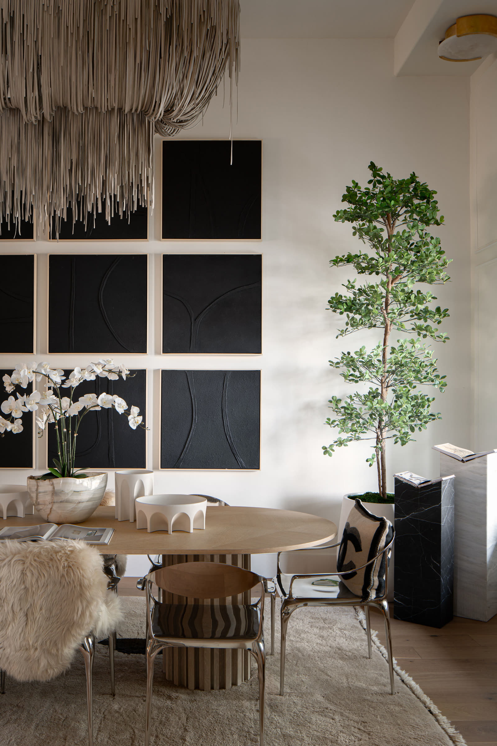 The B2B Residence — interior view 15