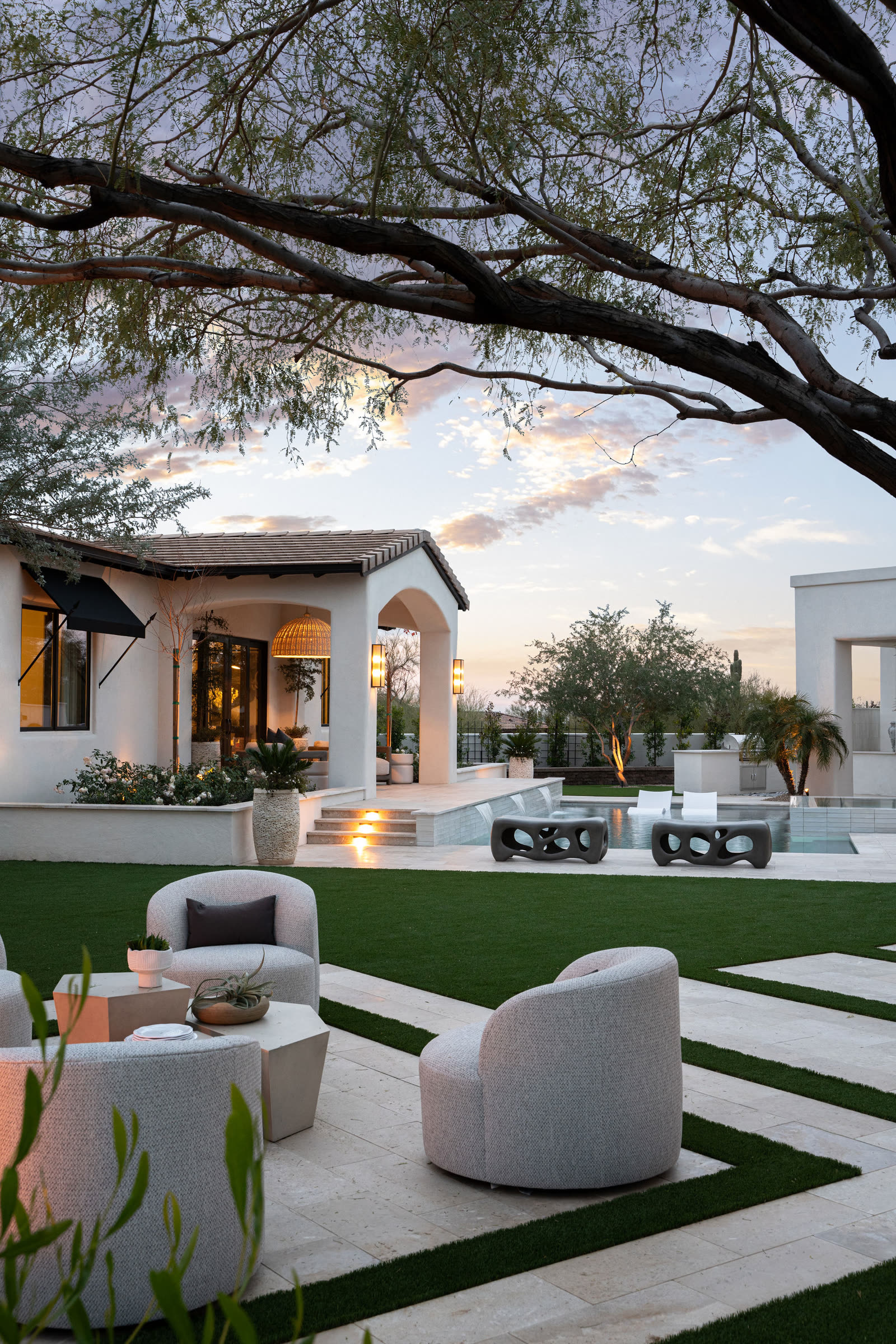 The B2B Residence — interior view 22