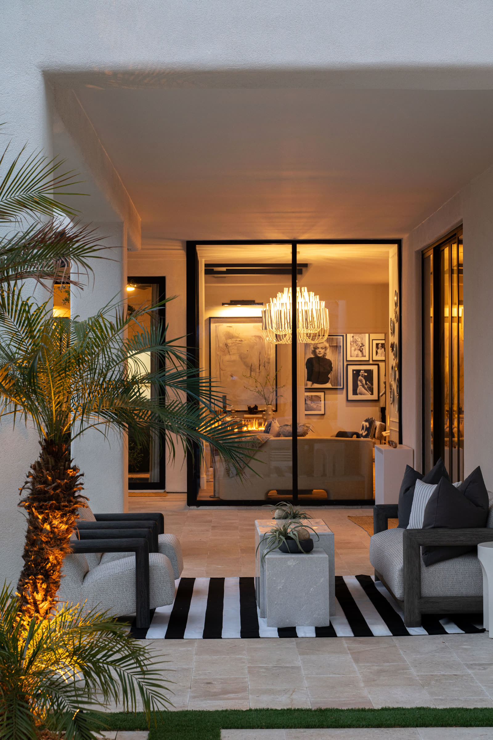 The B2B Residence — interior view 23