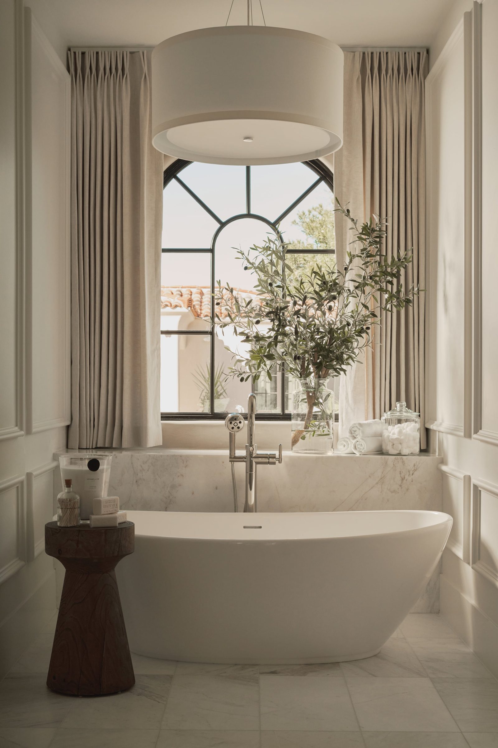 Beautiful Thing — interior view 15