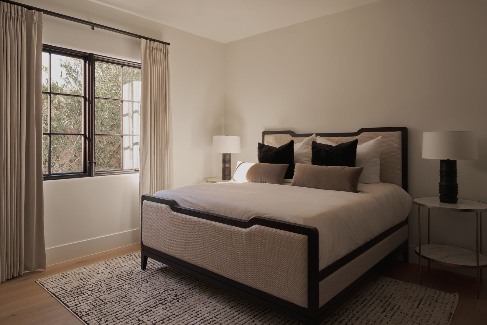 Beautiful Thing — interior view 17