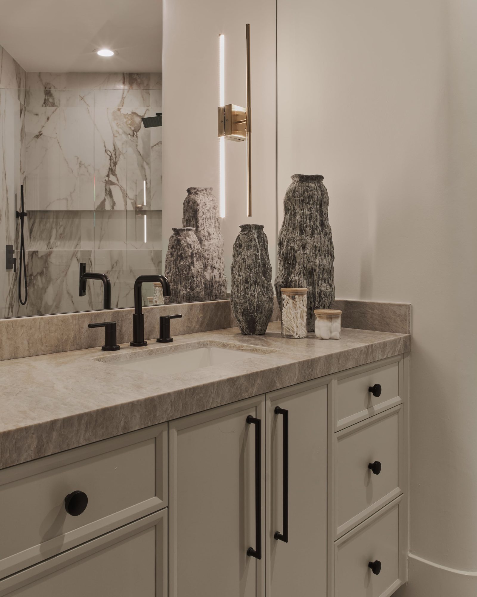 Beautiful Thing — interior view 46